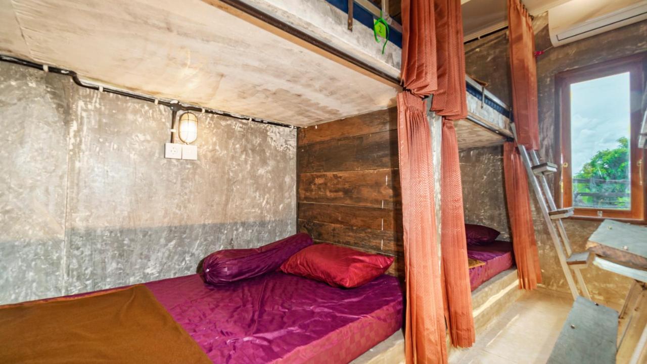 Peanut House Hostel Убуд Екстериор снимка