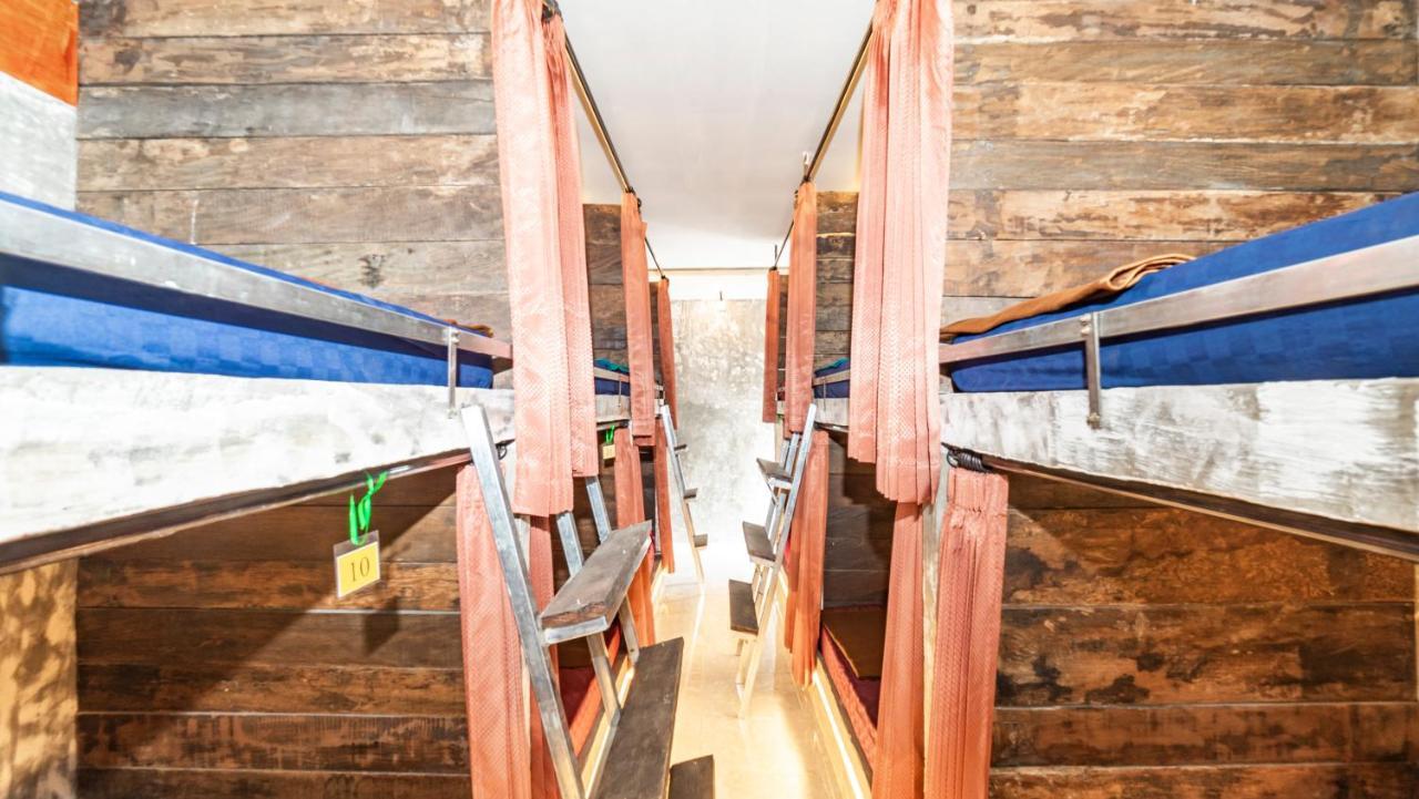 Peanut House Hostel Убуд Екстериор снимка